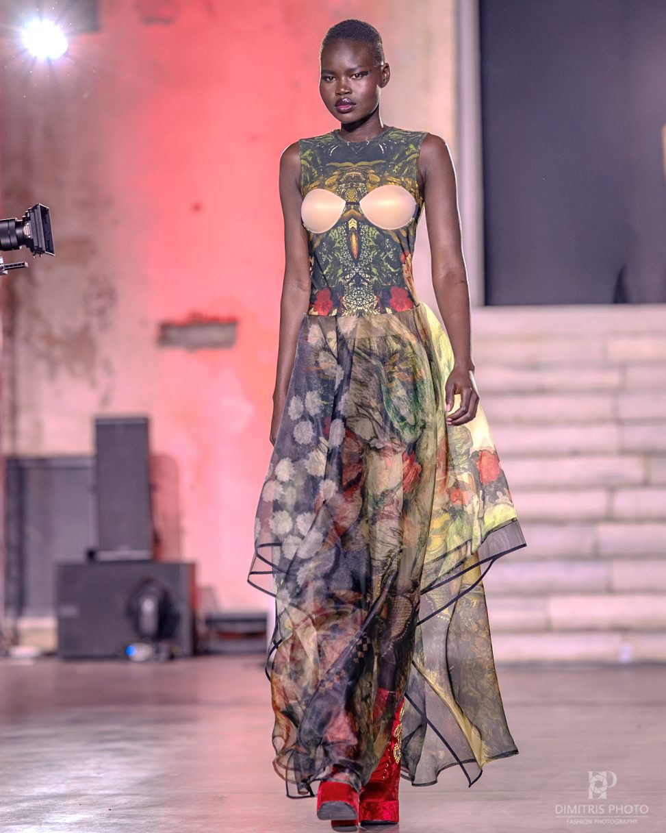 Φωτογραφία πασαρέλας Afroditi Hera στο 37ο Athens Fashion Week
